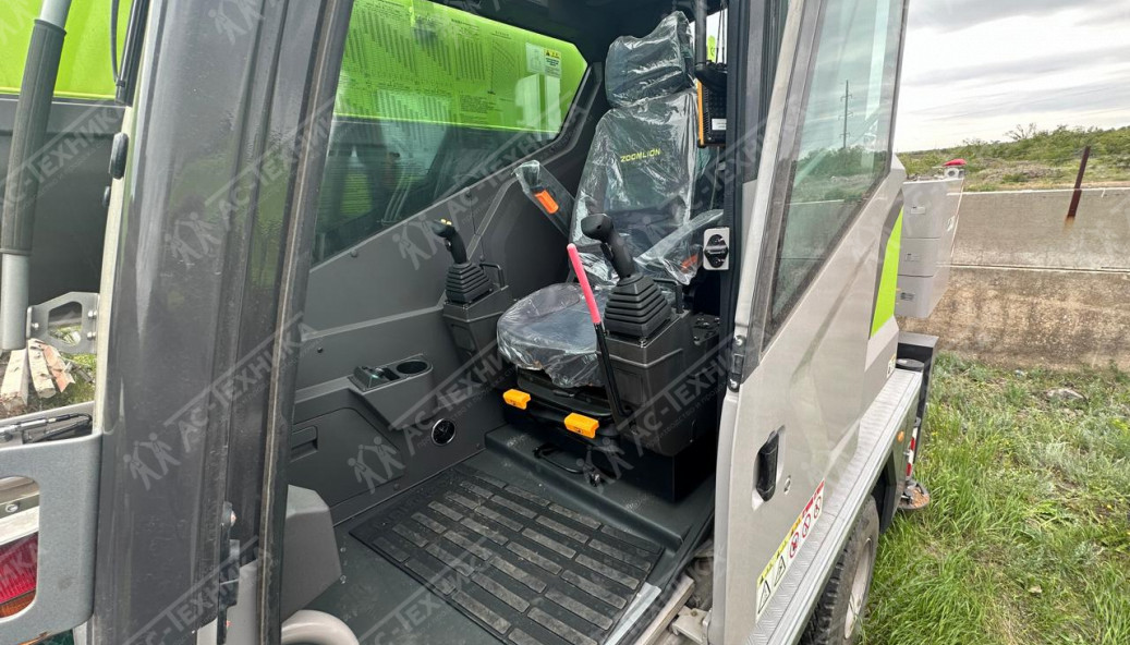 Автокран ZOOMLION ZTC600V, 8х4, 60 т Автокран ZOOMLION ZTC600V, 8х4, 60 т