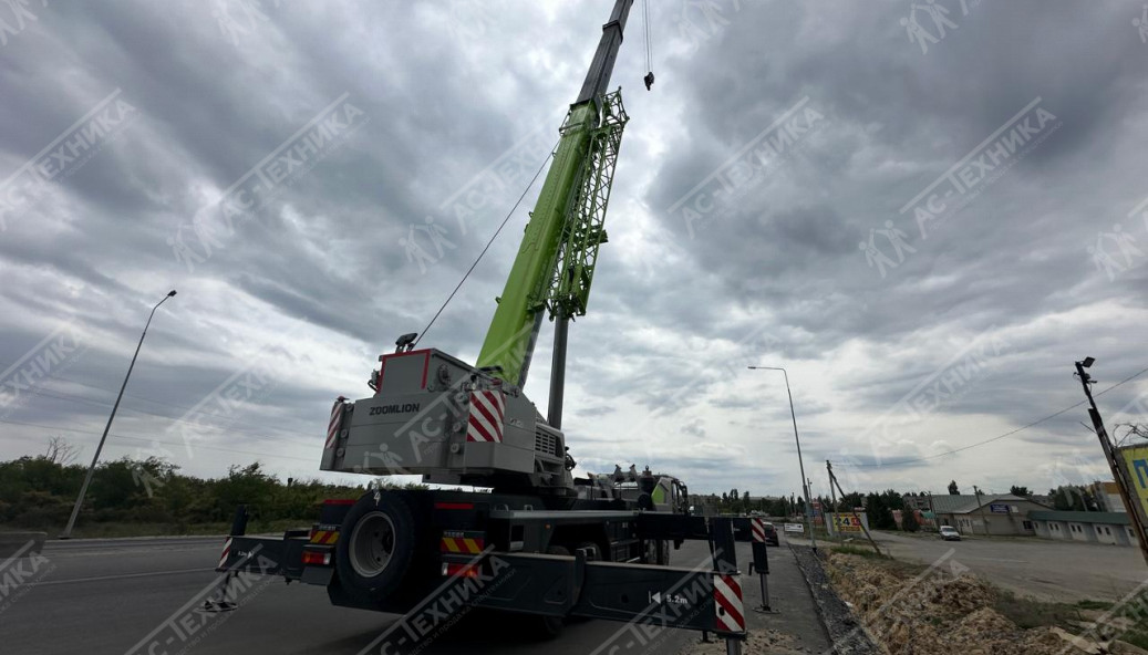 Автокран ZOOMLION ZTC600V, 8х4, 60 т Автокран ZOOMLION ZTC600V, 8х4, 60 т