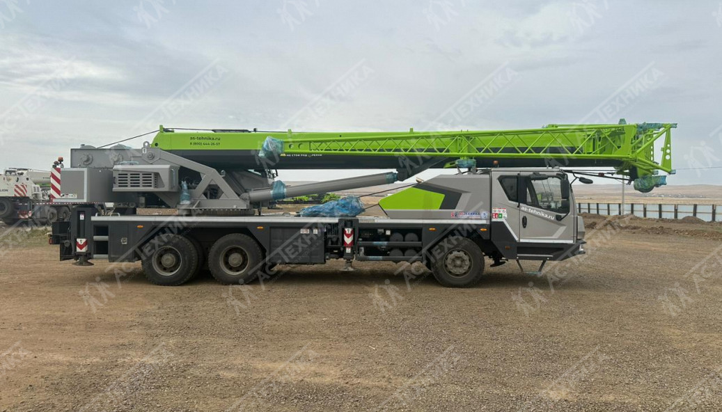 Автокран ZOOMLION ZTC300V, 6х4, 30 т Автокран ZOOMLION ZTC300V, 6х4, 30 т